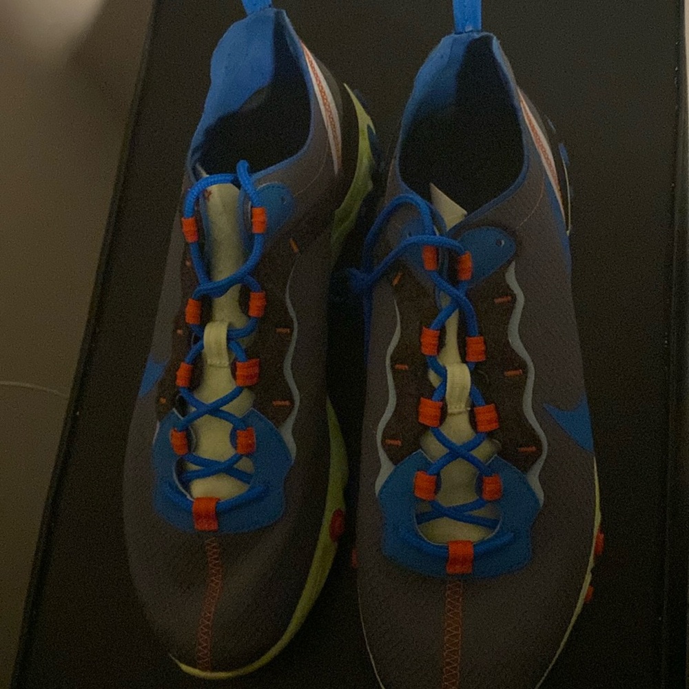 Nike workout shoes or style to wear
